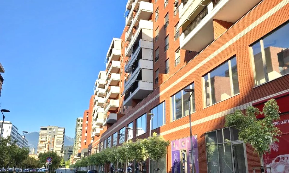 🏢 Zyre Premium me Qira ne Kompleksin Delijorgji – Hapesira Ideale per Biznesin Tuaj🏢