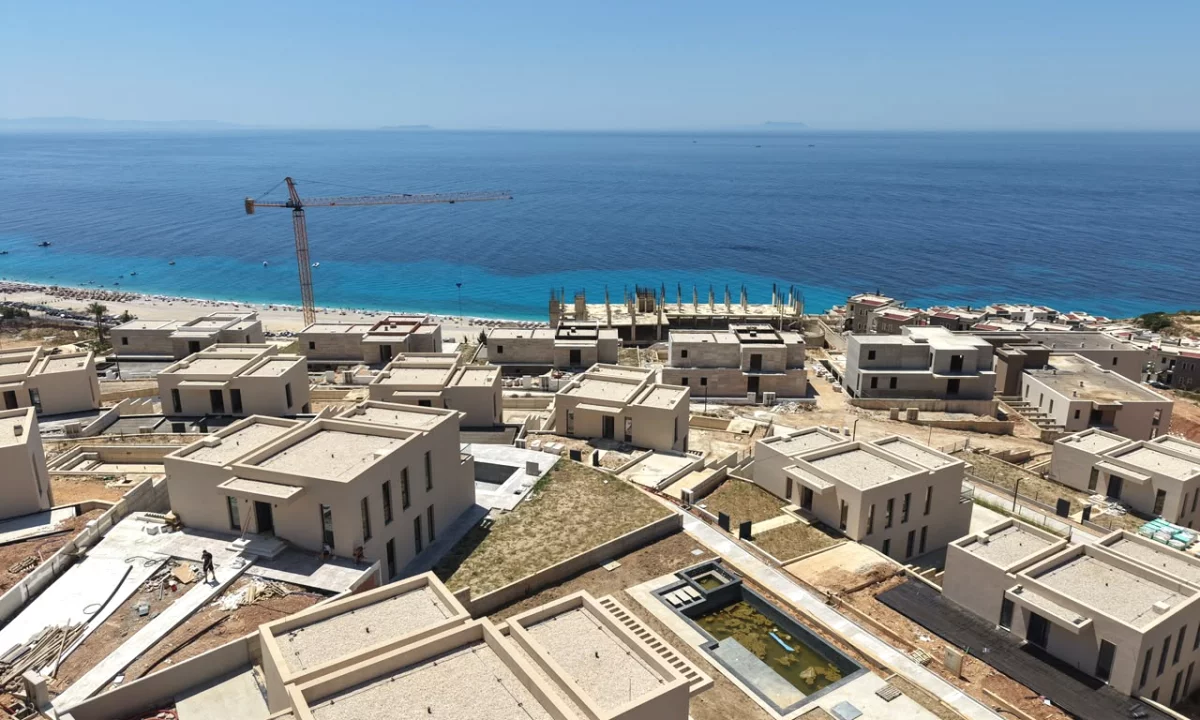 Villa di lusso in vendita a Himara 3+1, Vuoto