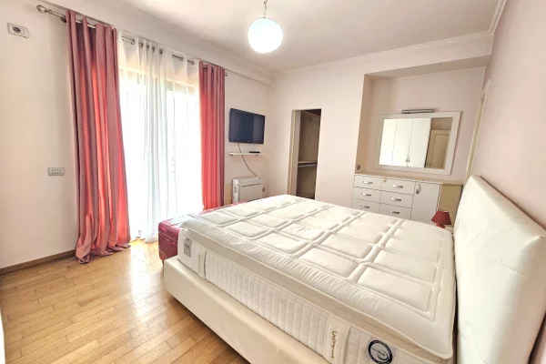House for Sale 2+1 in Tirana - 410,000 Euro