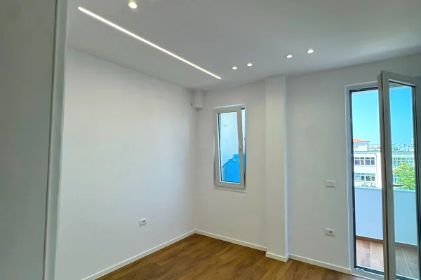 Apartment for sale in Tirana 2+1, Emty