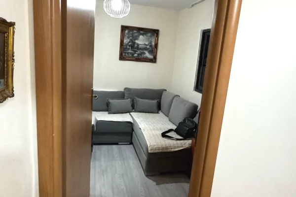 Casa privata/Indipendente in affitto a Tirana 1+1, Arredato