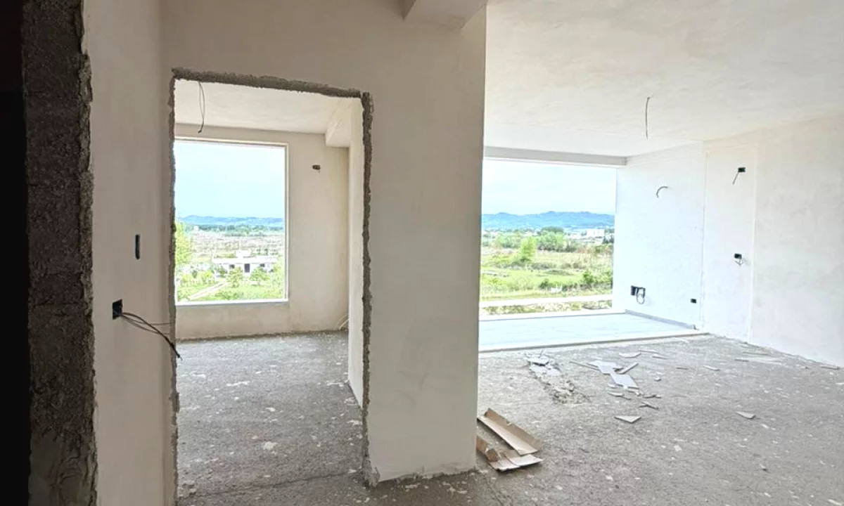 Apartment for sale in Durres 1+1, Emty