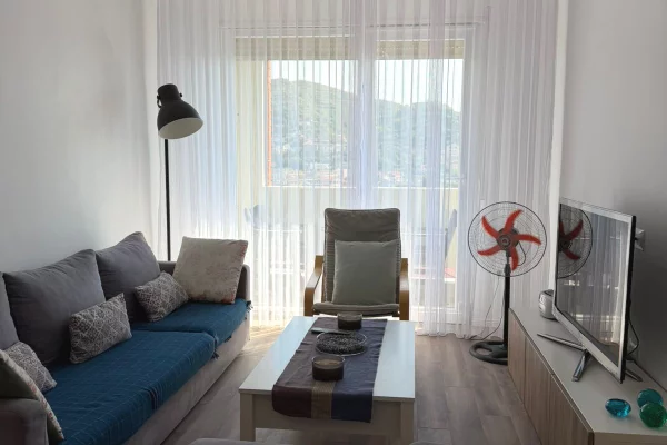 Shtepi me qera 2+1 ne Tirane - 600 Euro