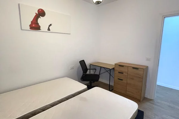 Shtepi ne shitje Apartament ne Tirane, 2+1, Mobilimi E mobiluar, Pagesa 275,000  Euro.