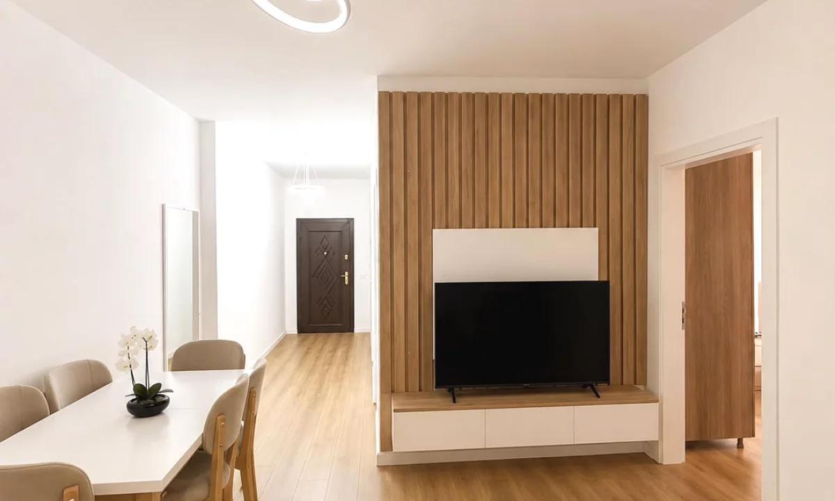 Shtepi ne shitje Apartament ne Tirane, 2+1, Mobilimi E mobiluar, Pagesa 145,000  Euro.