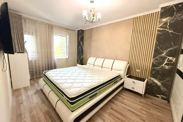 Shtepi me qera Apartament ne Tirane, 1+1, Mobilimi E mobiluar, Pagesa 600  Euro.