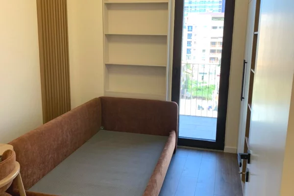 Shtepi me qera Apartament ne Tirane, 2+1, Mobilimi E mobiluar, Pagesa 180,000  Leke.
