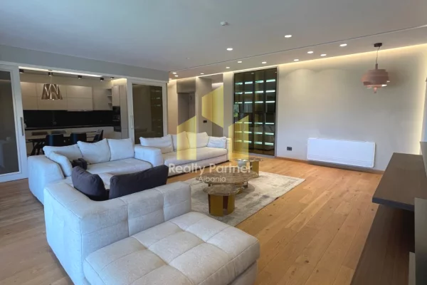 Casa in vendita 2+1 a Tirana - 600,000 Euro
