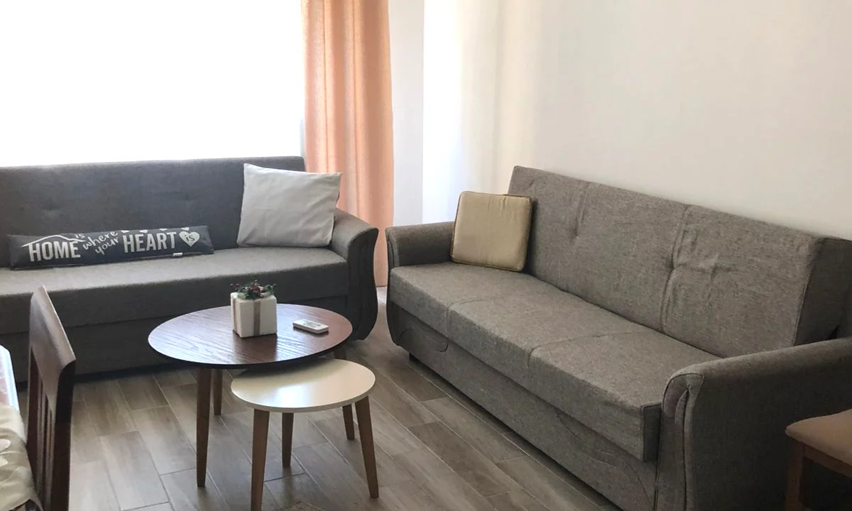 Appartamento in affitto a Tirana 1+1, Arredato
