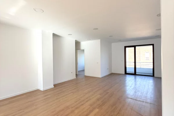 🏢 Ambient Zyre me Qira tek Kompleksi Delijorgji🏢
