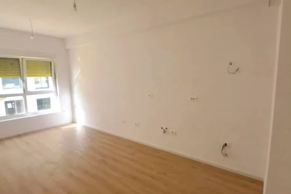 Shtepi me qera Apartament ne Tirane, 1+1, Mobilimi E mobiluar, Pagesa 38,000  Leke.