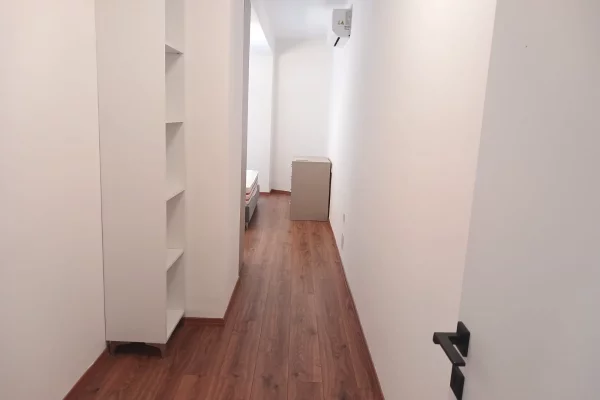 Shtepi me qera Apartament ne Tirane, 1+1, Mobilimi E mobiluar, Pagesa 70,000  Leke.