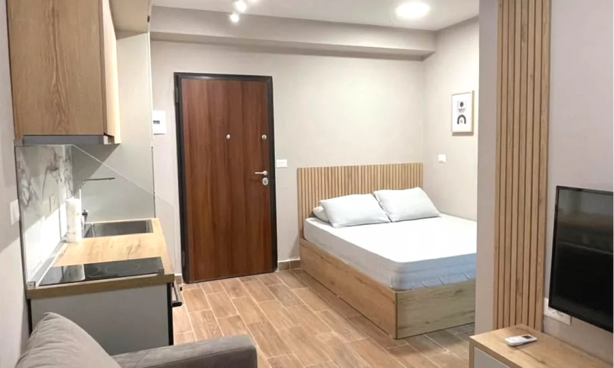 Shtepi me qera Apartament ne Tirane, Garsoniere, Mobilimi E mobiluar, Pagesa 45,000  Leke.