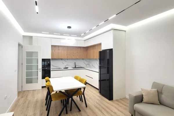 Shtepi ne shitje Apartament ne Tirane, 2+1, Mobilimi E mobiluar, Pagesa 255,000  Euro.