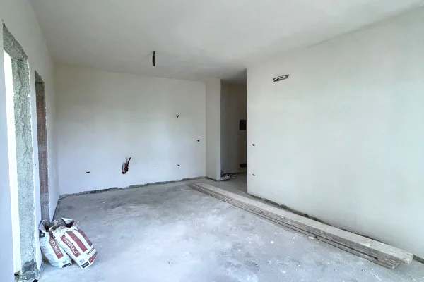 Shtepi ne shitje Apartament ne Tirane, 2+1, Mobilimi Bosh, pa mobiluar, Pagesa 16,000,000  Leke.