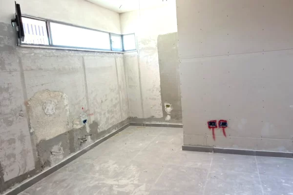 Shtepi ne shitje Apartament ne Durres, 1+1, Mobilimi Bosh, pa mobiluar, Pagesa 138,600  Euro.