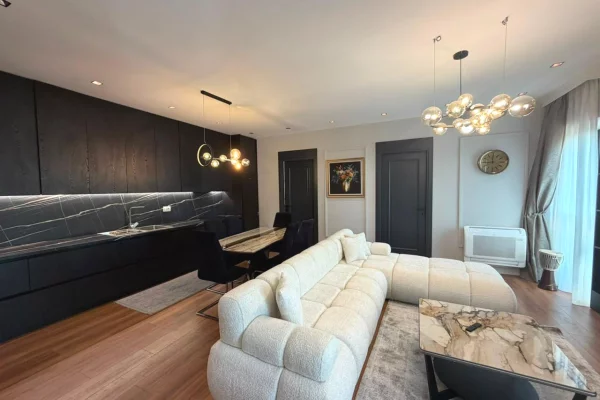 Shtepi me qera Apartament ne Tirane, 3+1, Mobilimi E mobiluar, Pagesa 2,700  Euro.