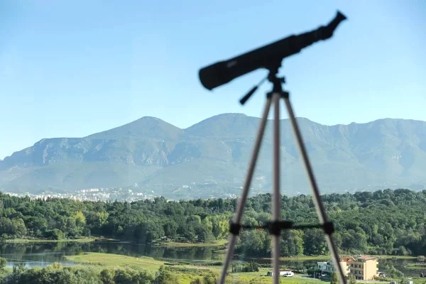 Shtepi ne shitje Penthose(kati i fundit panoramik) ne Tirane, 2+1, Mobilimi E mobiluar, Pagesa 650,000  Euro.