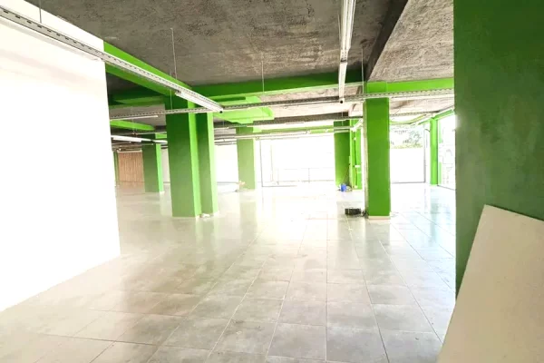 Business Property in Sale 1+1 in Tirana - 950,000 Euro
