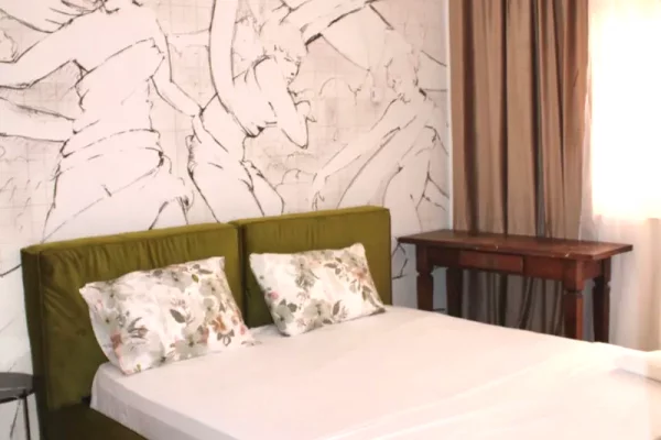 Shtepi ne shitje Apartament ne Tirane, 2+1, Mobilimi E mobiluar, Pagesa 235,000  Euro.