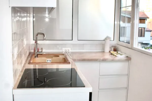 Shtepi ne shitje Apartament ne Tirane, 2+1, Mobilimi E mobiluar, Pagesa 235,000  Euro.