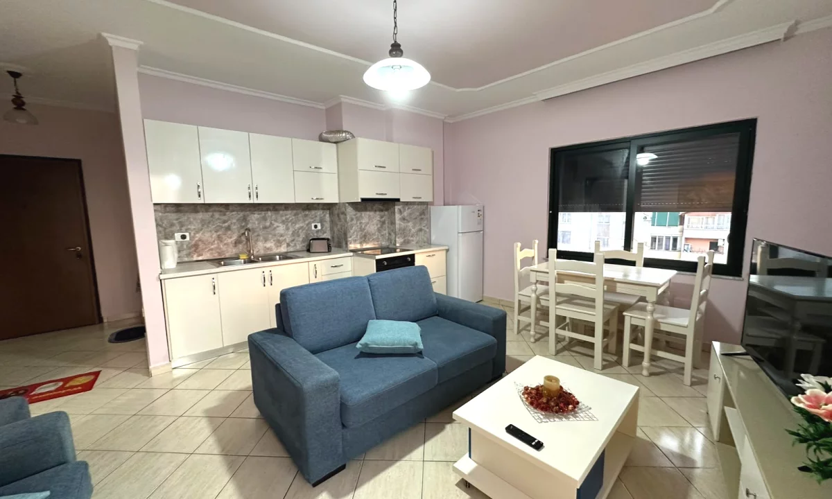 Shtepi ne shitje Apartament ne Tirane, 1+1, Mobilimi E mobiluar, Pagesa 20,610,000  Leke.