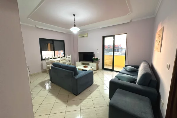 Shtepi ne shitje Apartament ne Tirane, 1+1, Mobilimi E mobiluar, Pagesa 20,610,000  Leke.