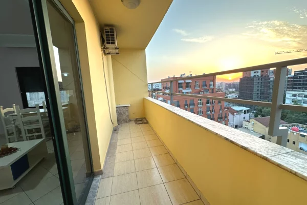 Shtepi ne shitje Apartament ne Tirane, 1+1, Mobilimi E mobiluar, Pagesa 20,610,000  Leke.