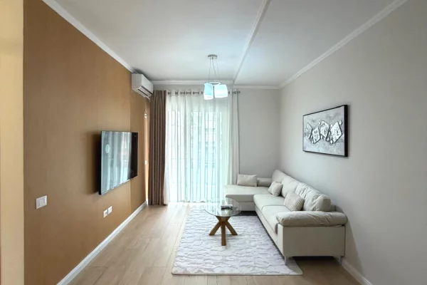 Shtepi ne shitje Apartament ne Tirane, 1+1, Mobilimi E mobiluar, Pagesa 14,200,000  Leke.