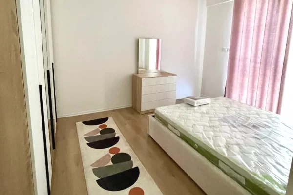 Shtepi me qera Apartament ne Tirane, 1+1, Mobilimi E mobiluar, Pagesa 42,000  Leke.