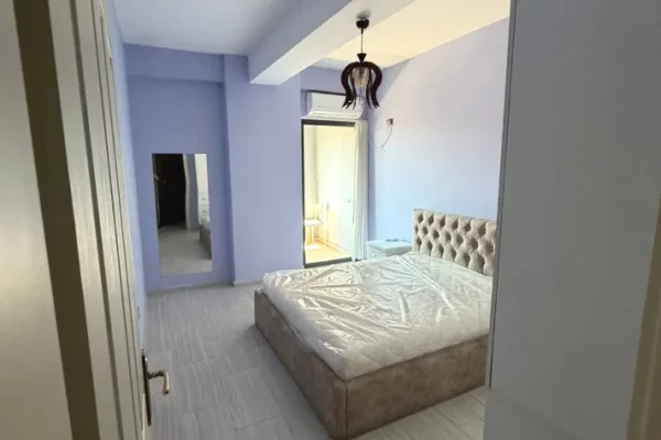 Shtepi me qera Apartament ne Tirane, 1+1, Mobilimi E mobiluar, Pagesa 500  Euro.
