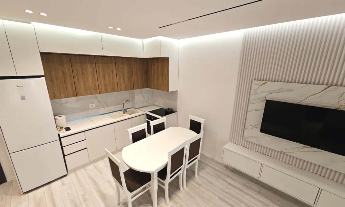 Shtepi me qera Apartament ne Tirane, 1+1, Mobilimi E mobiluar, Pagesa 600  Euro.