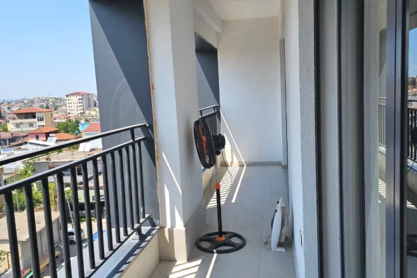 Shtepi me qera Apartament ne Tirane, 1+1, Mobilimi E mobiluar, Pagesa 600  Euro.
