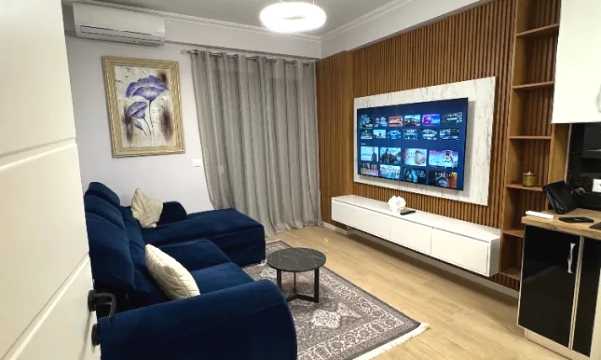 Shtepi me qera Apartament ne Tirane, 1+1, Mobilimi E mobiluar, Pagesa 50,000  Leke.