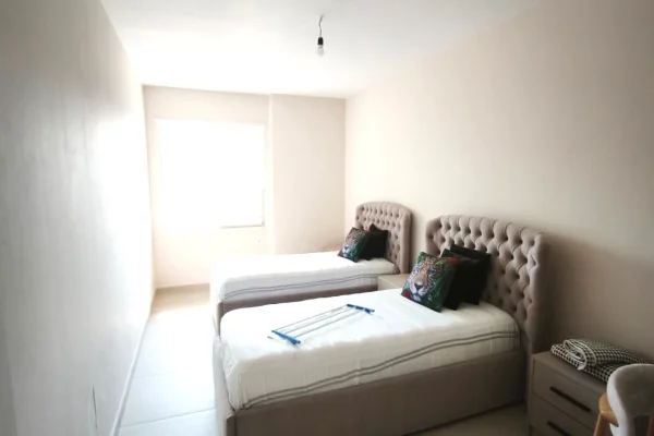Shtepi me qera Apartament ne Tirane, 2+1, Mobilimi E mobiluar, Pagesa 550  Euro.