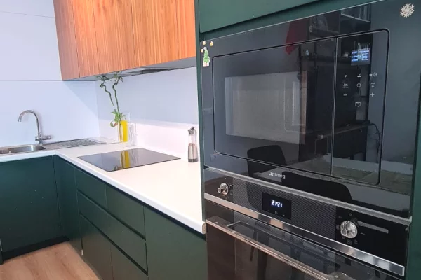 Shtepi ne shitje Apartament ne Tirane, 2+1, Mobilimi E mobiluar, Pagesa 25,000,000  Leke.