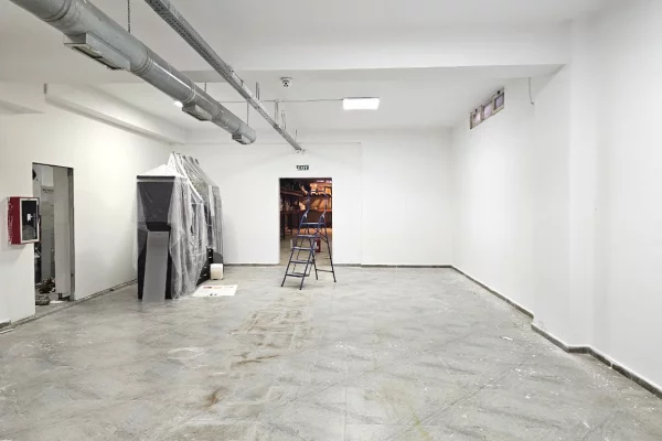 🏢 JEPET ME QIRA MAGAZINË + ZYRA – ARDENNO, PRANË QTU ✨
