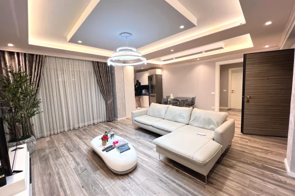Shtepi me qera Apartament ne Tirane, 1+1, Mobilimi E mobiluar, Pagesa 900  Euro.