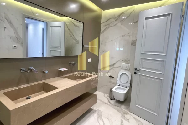 Shtepi me qera Apartament ne Tirane, 2+1, Mobilimi E mobiluar, Pagesa 2,000  Euro.