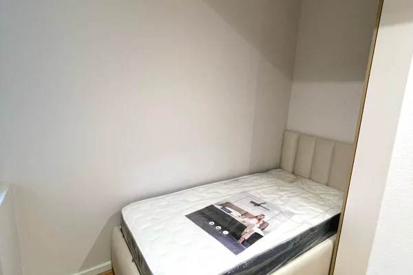 Shtepi me qera Apartament ne Tirane, 2+1, Mobilimi E mobiluar, Pagesa 900  Euro.