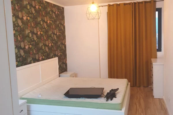 Shtepi me qera Apartament ne Tirane, 1+1, Mobilimi E mobiluar, Pagesa 600  Euro.