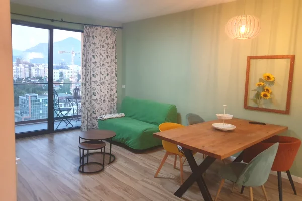 Shtepi me qera Apartament ne Tirane, 1+1, Mobilimi E mobiluar, Pagesa 600  Euro.
