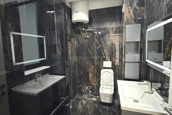 Shtepi me qera Apartament ne Tirane, 2+1, Mobilimi E mobiluar, Pagesa 60,000  Leke.