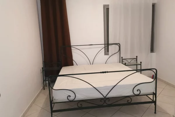 Shtepi ne shitje Apartament ne Tirane, 1+1, Mobilimi E mobiluar, Pagesa 10,000,000  Leke.