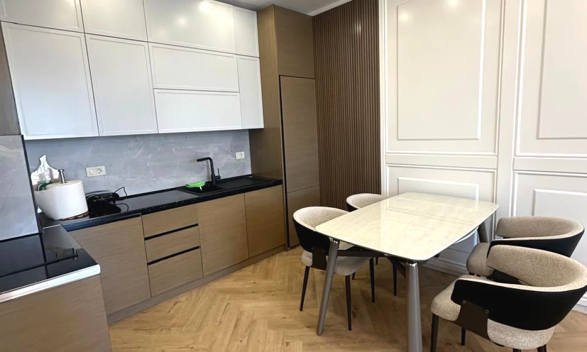 Shtepi me qera Apartament ne Tirane, 1+1, Mobilimi E mobiluar, Pagesa 800  Euro.