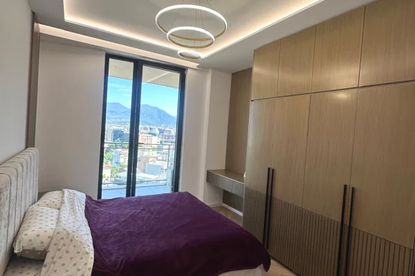 Shtepi me qera Apartament ne Tirane, 1+1, Mobilimi E mobiluar, Pagesa 800  Euro.