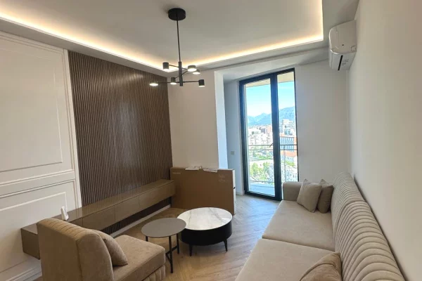 Shtepi me qera Apartament ne Tirane, 1+1, Mobilimi E mobiluar, Pagesa 800  Euro.