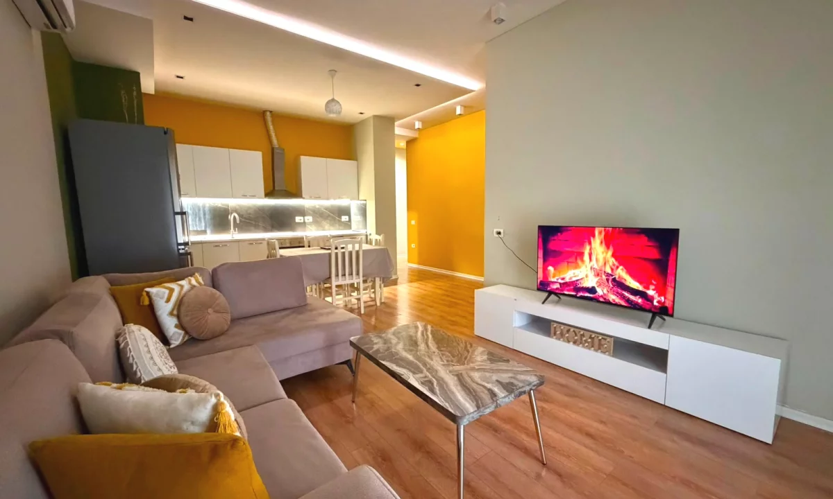 Shtepi me qera Apartament ne Tirane, 2+1, Mobilimi E mobiluar, Pagesa 600  Euro.