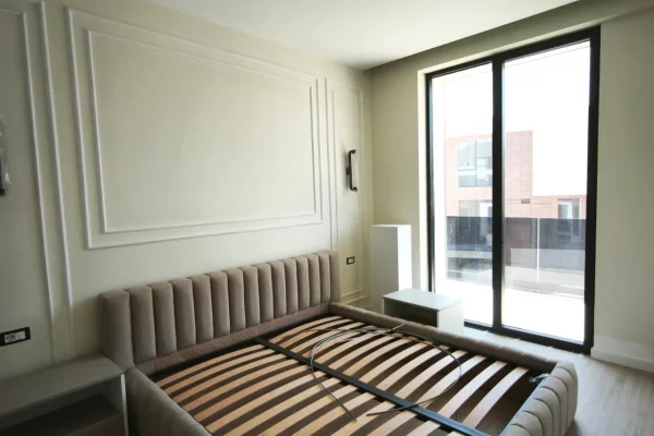 Shtepi ne shitje Apartament ne Tirane, 1+1, Mobilimi E mobiluar, Pagesa 21,000,000  Leke.
