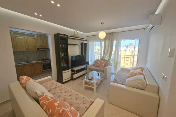 Shtepi me qera Apartament ne Tirane, 2+1, Mobilimi E mobiluar, Pagesa 60,000  Leke.